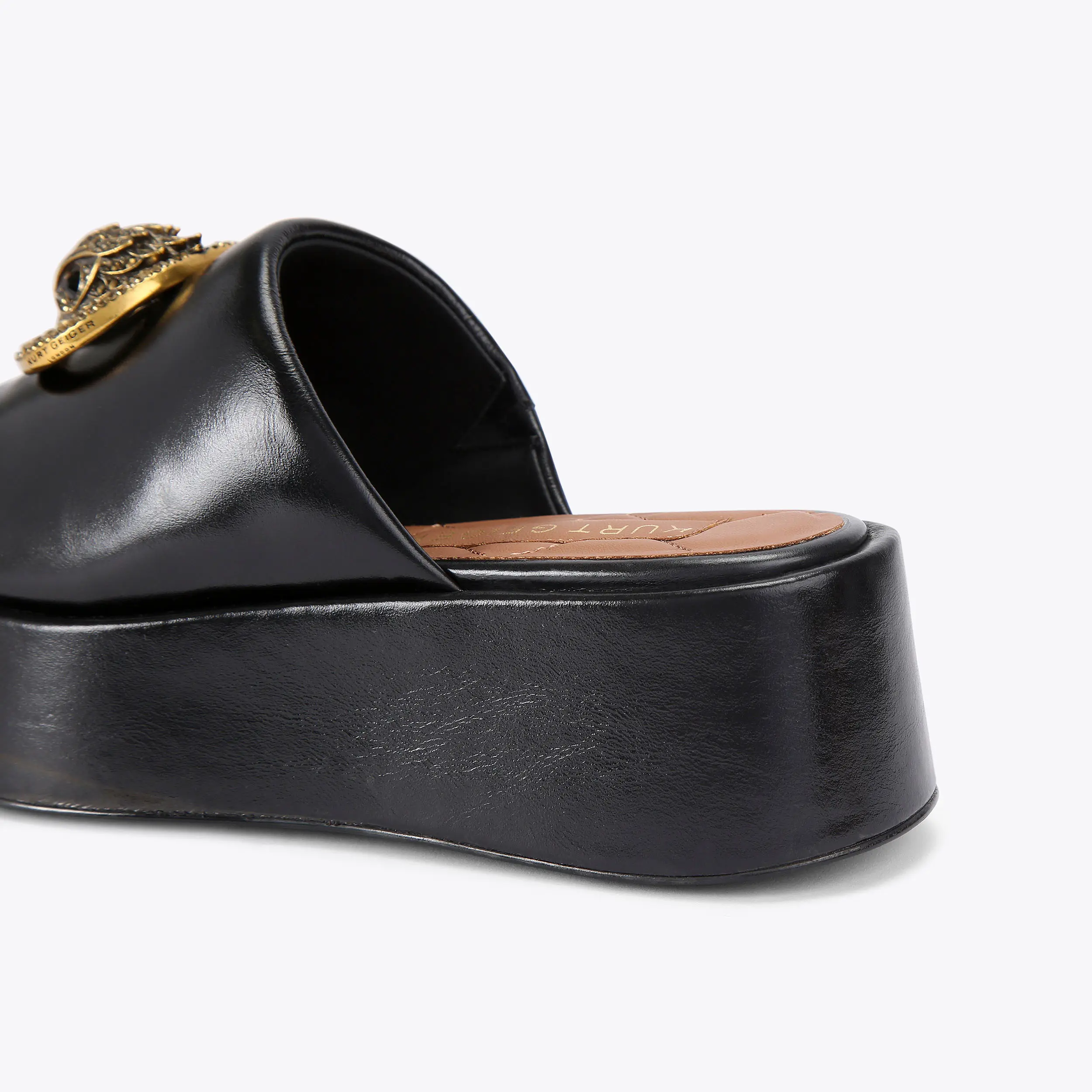 10182-chelsea-flatform-mule-sandal-1.webp