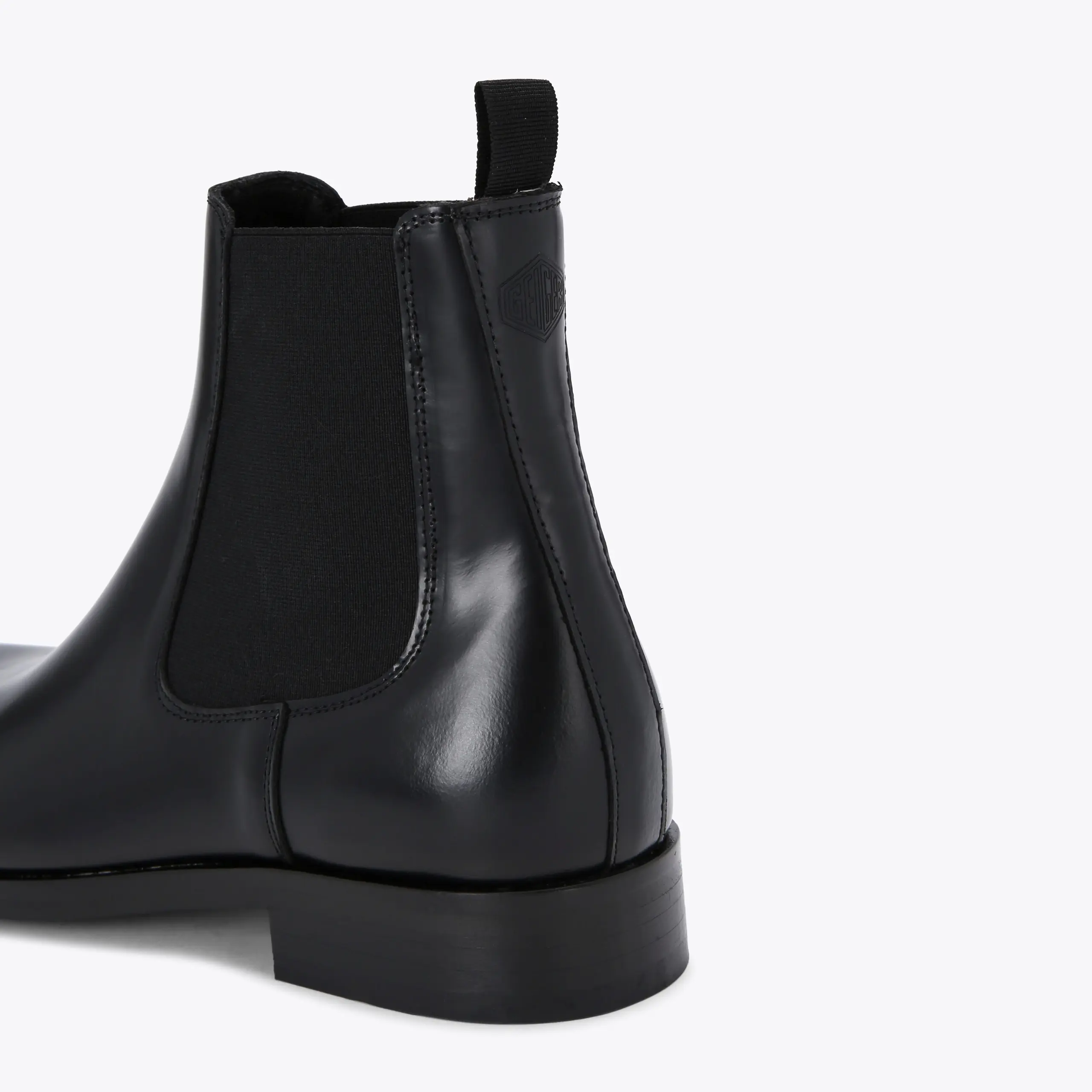 12100-hunter-chelsea-boot-1.webp