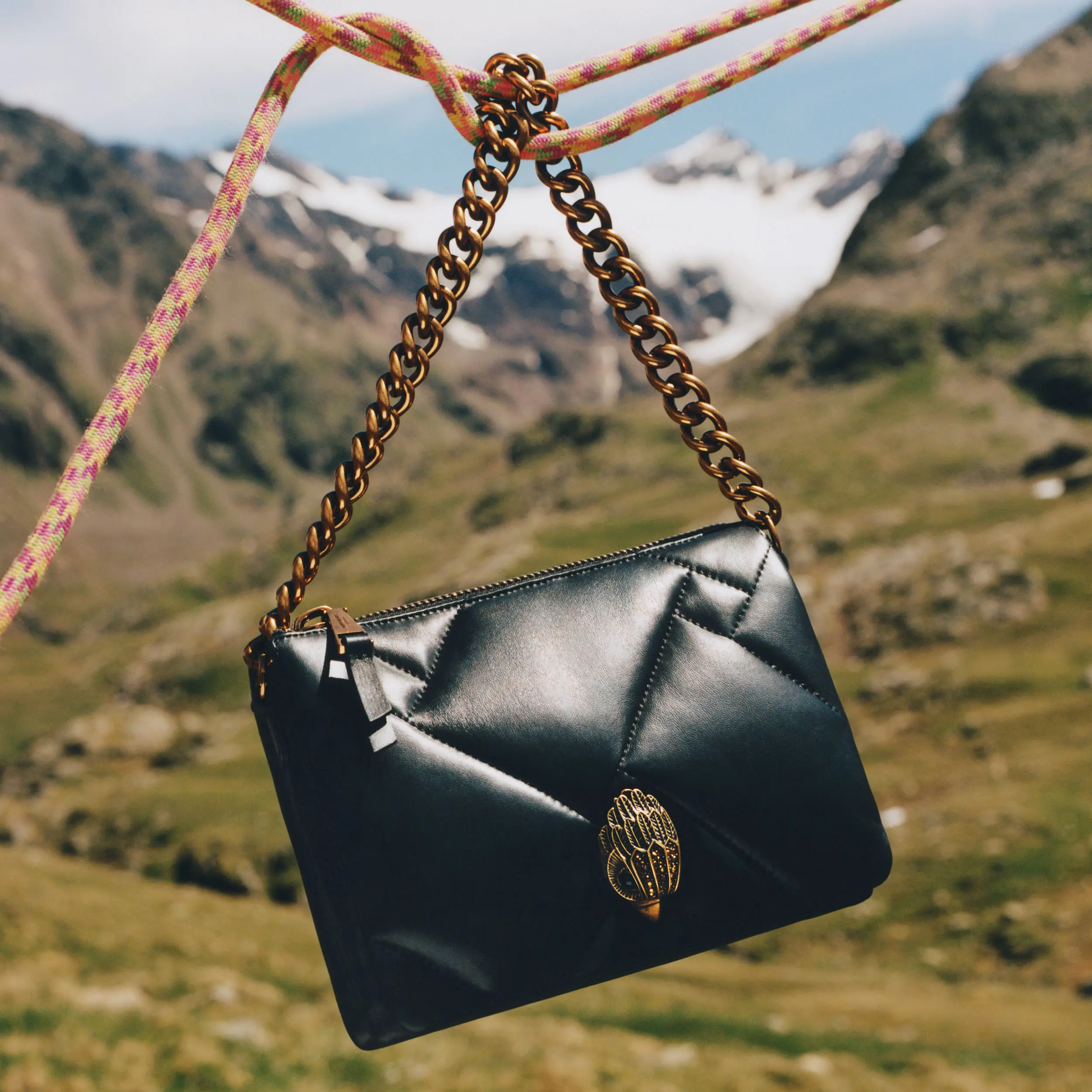 12434-kensington-puff-pouch-bag-1.webp