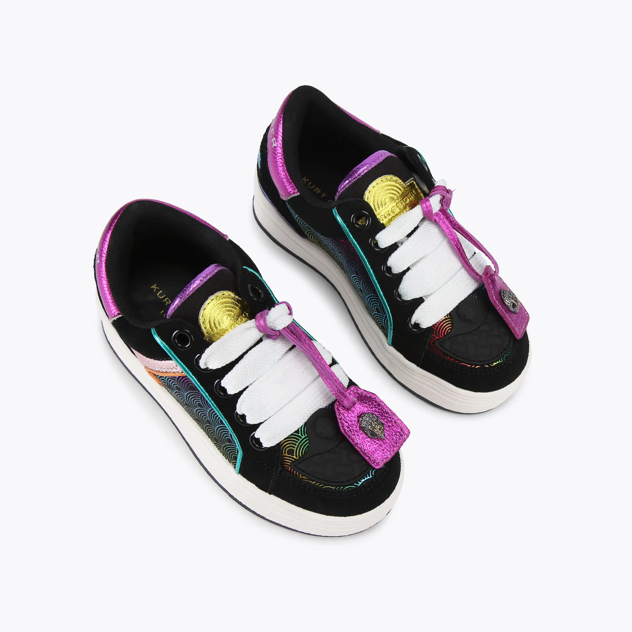 Junior Southbank Tag Sneaker