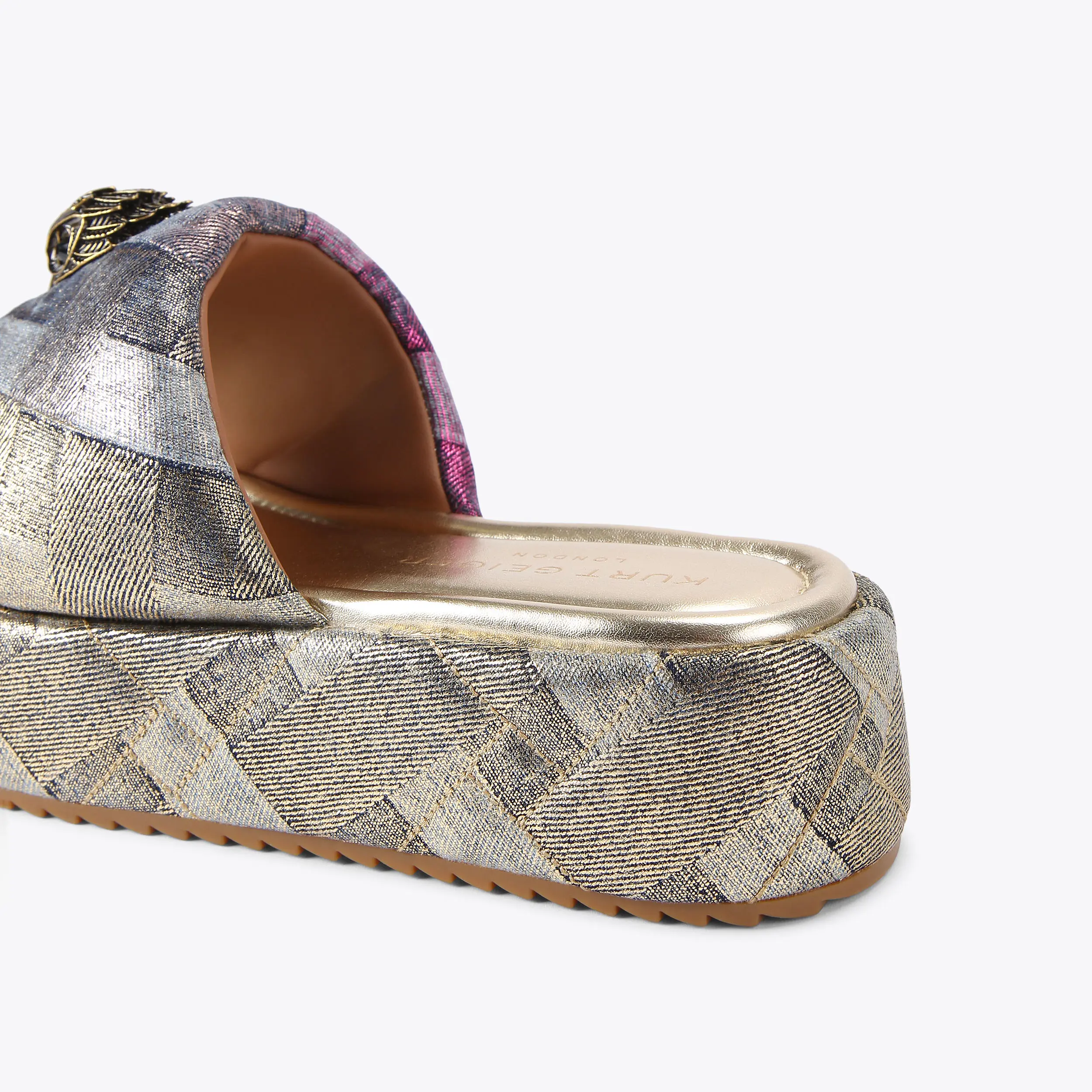 3936-kensington-puff-sandal-1.webp