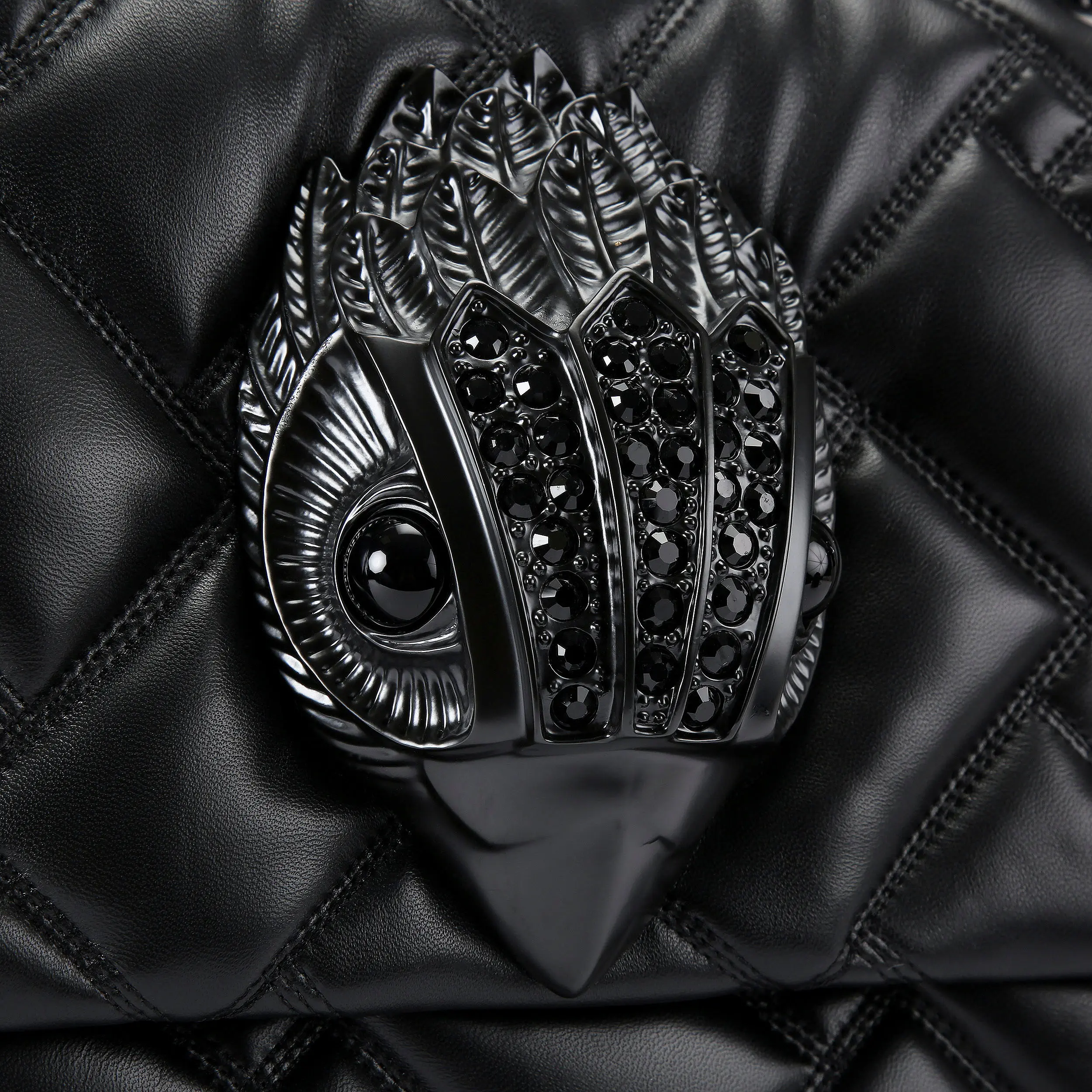 5255-macro-kensington-drench-bag-1.webp