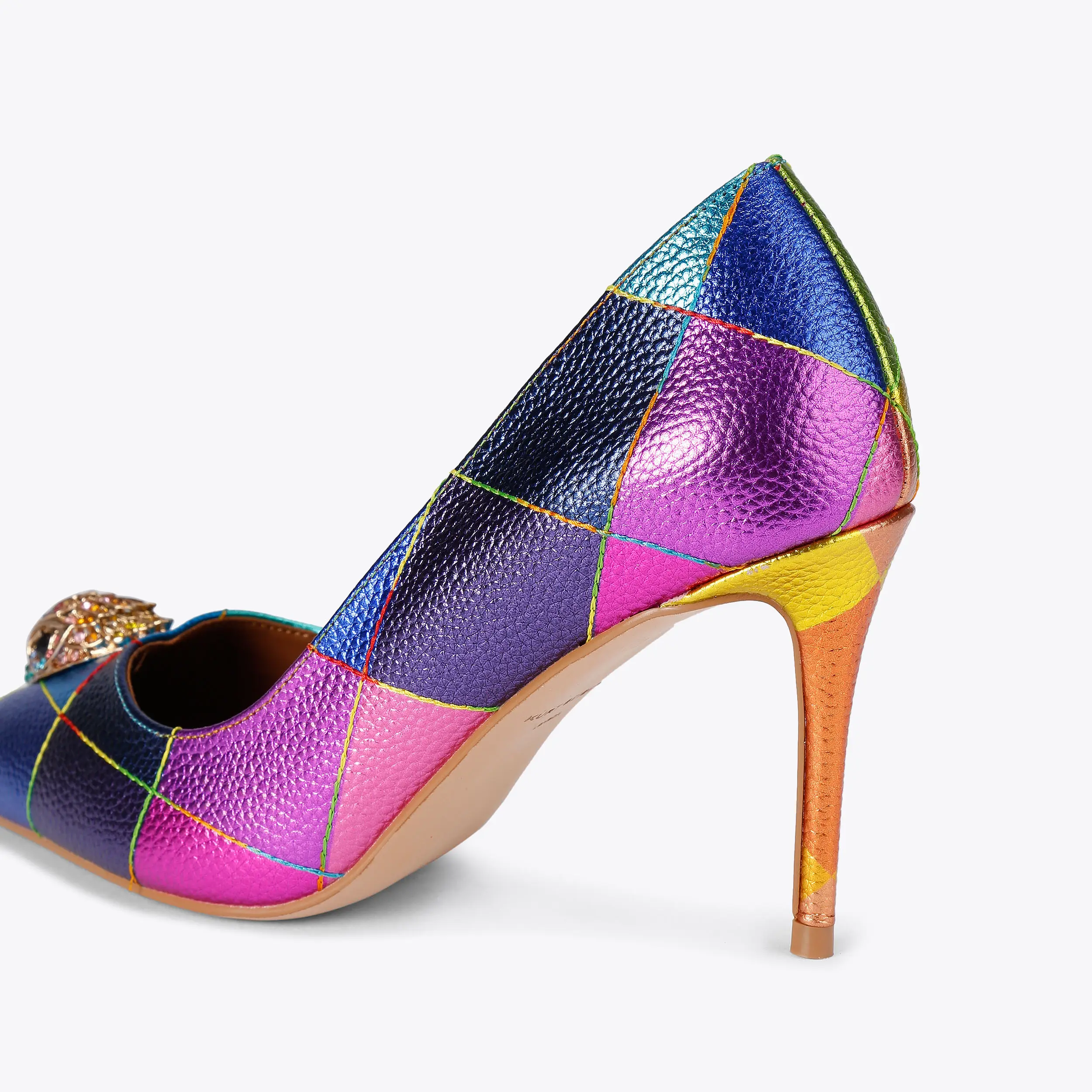 564-belgravia-court-heel-1.webp