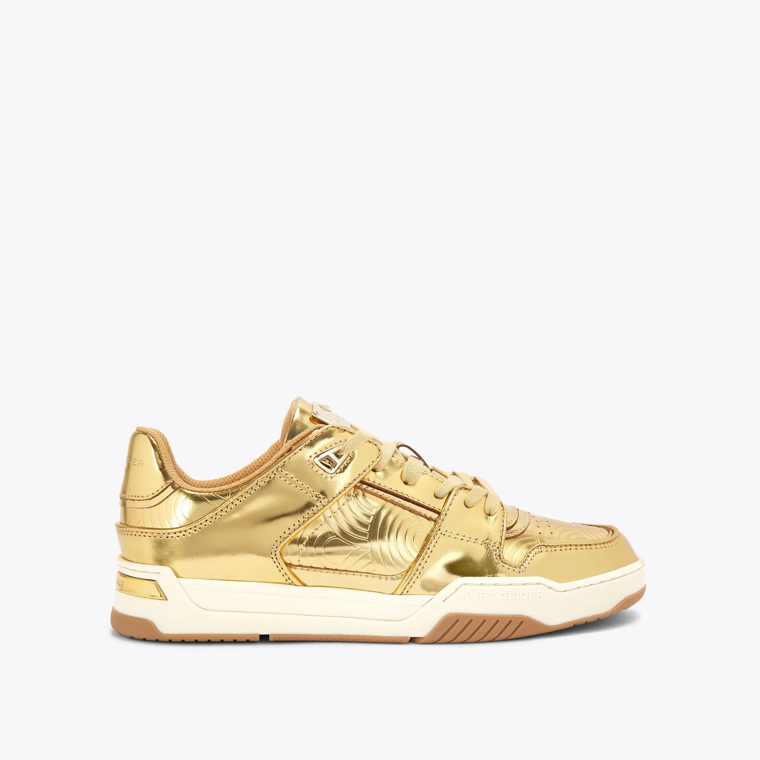 Regan Plaque Sneaker