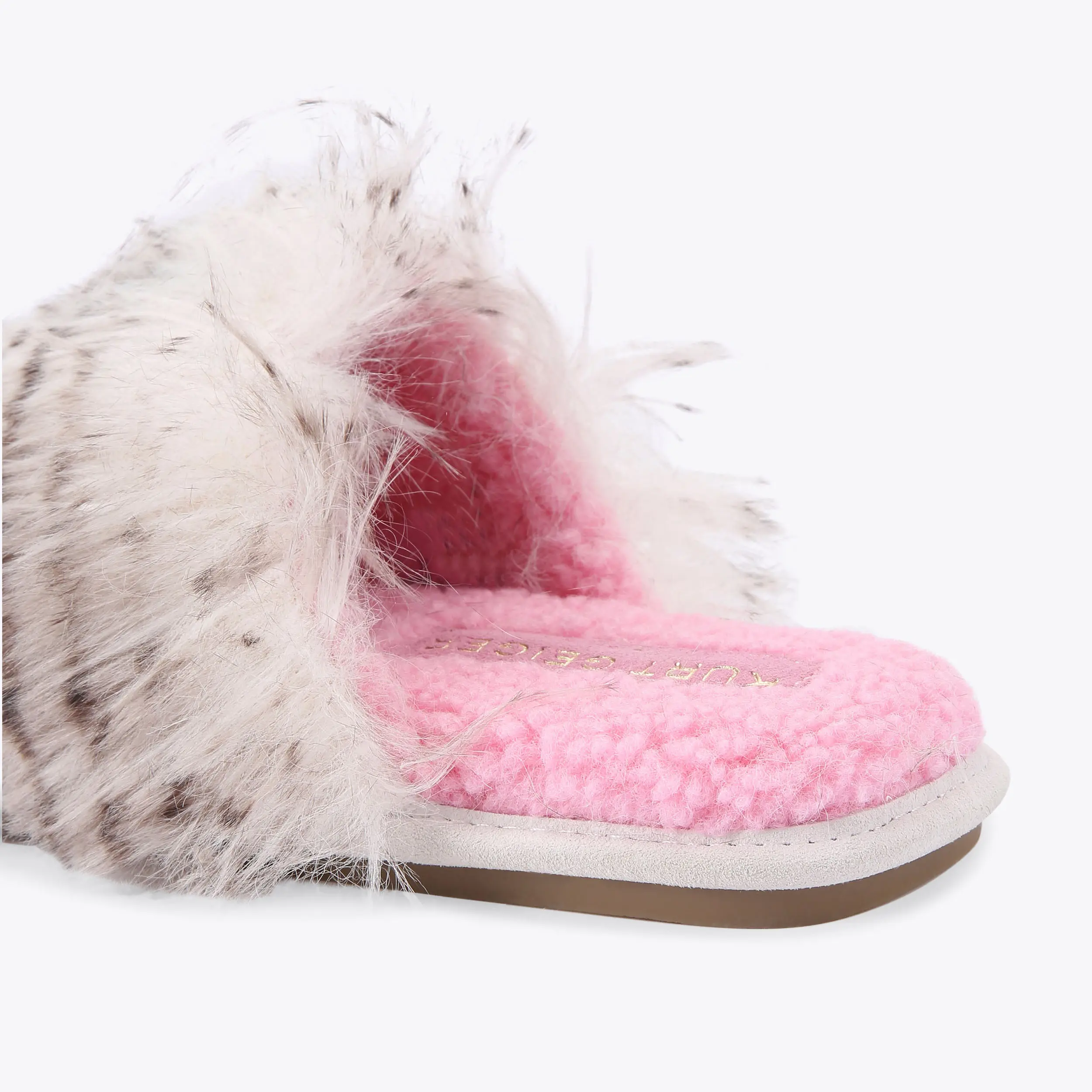 70-kensington-slippers-1.webp