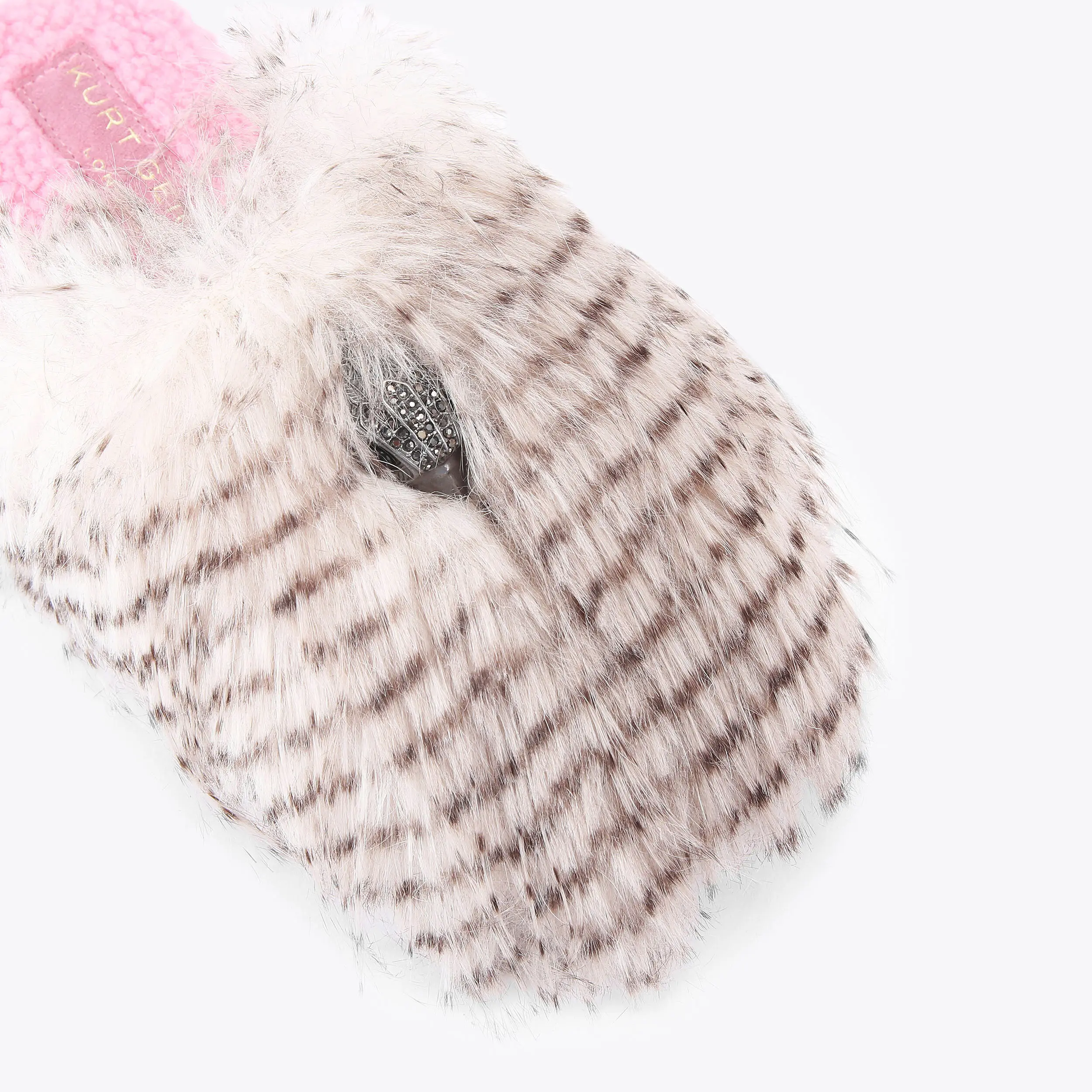 70-kensington-slippers-1.webp
