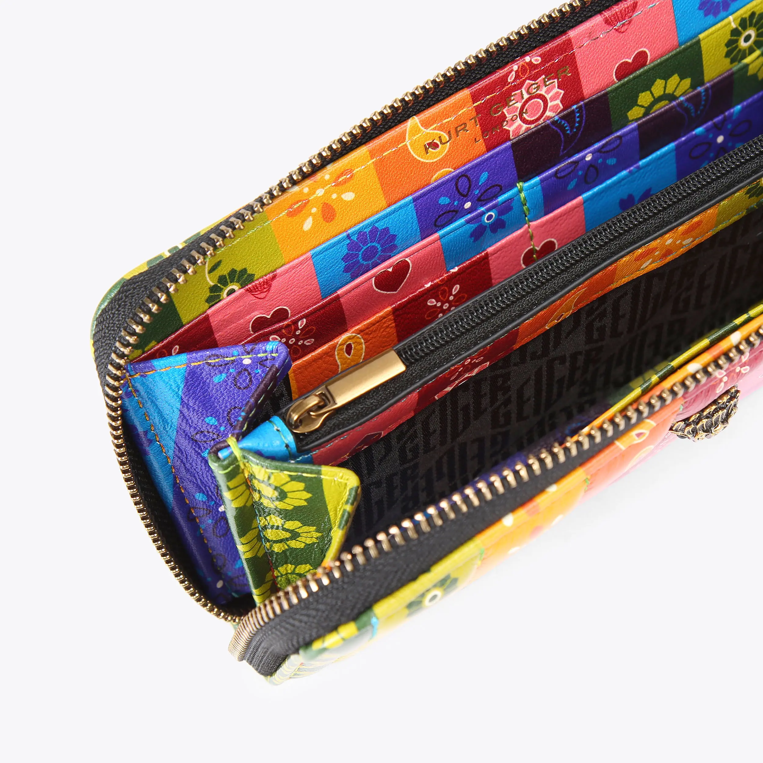 7185-kensington-zip-around-wallet-1.webp