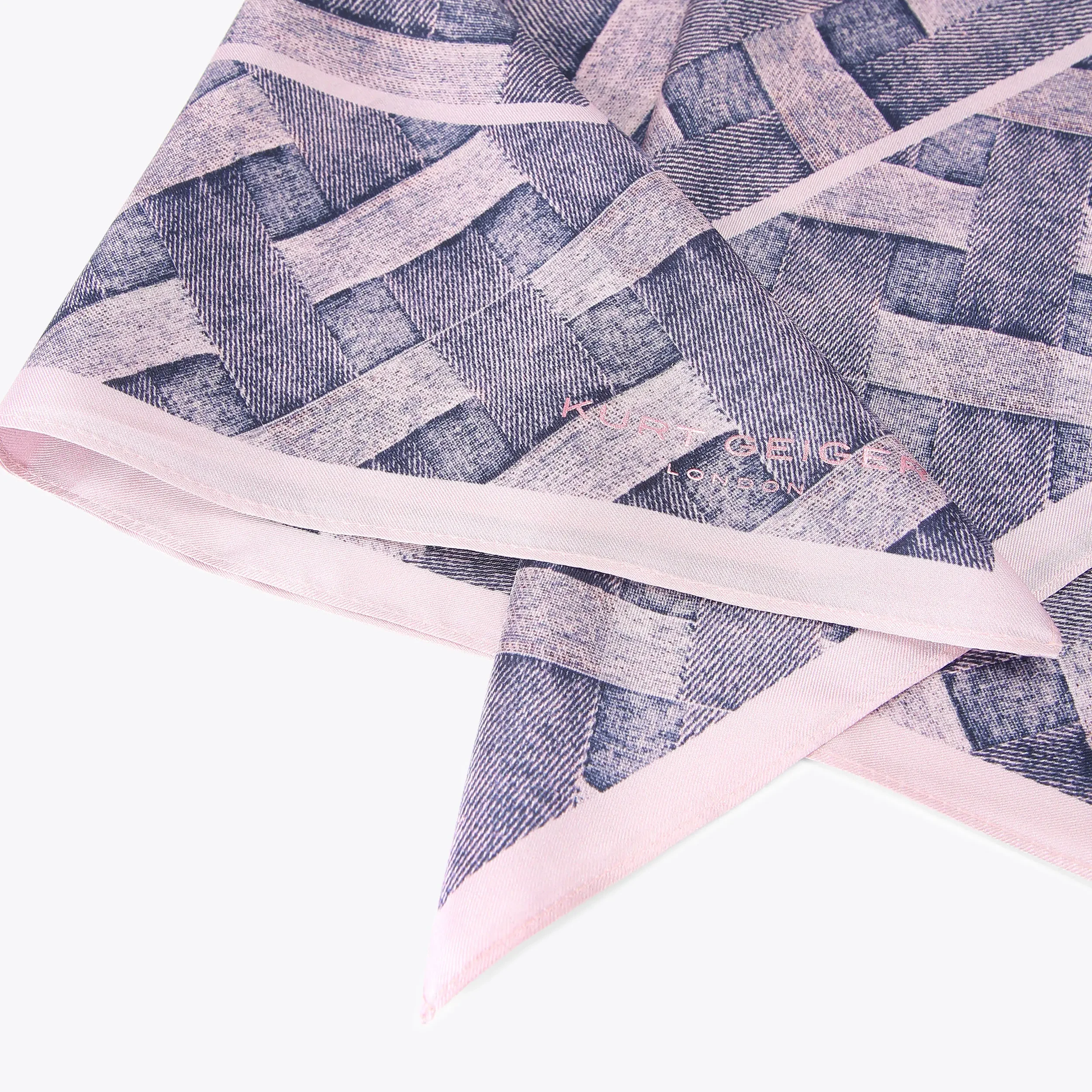 7651-bandana-scarf-1.webp