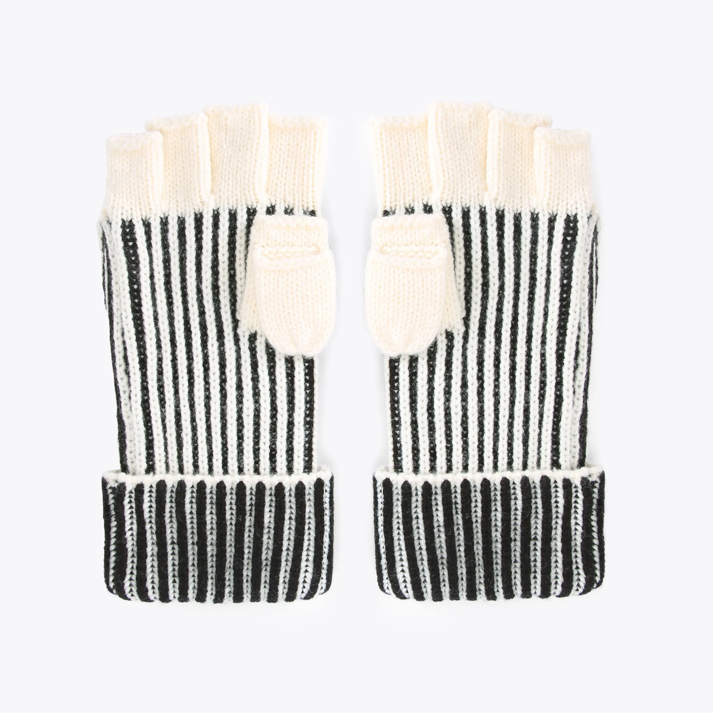 7665-marled-mittens-1.webp