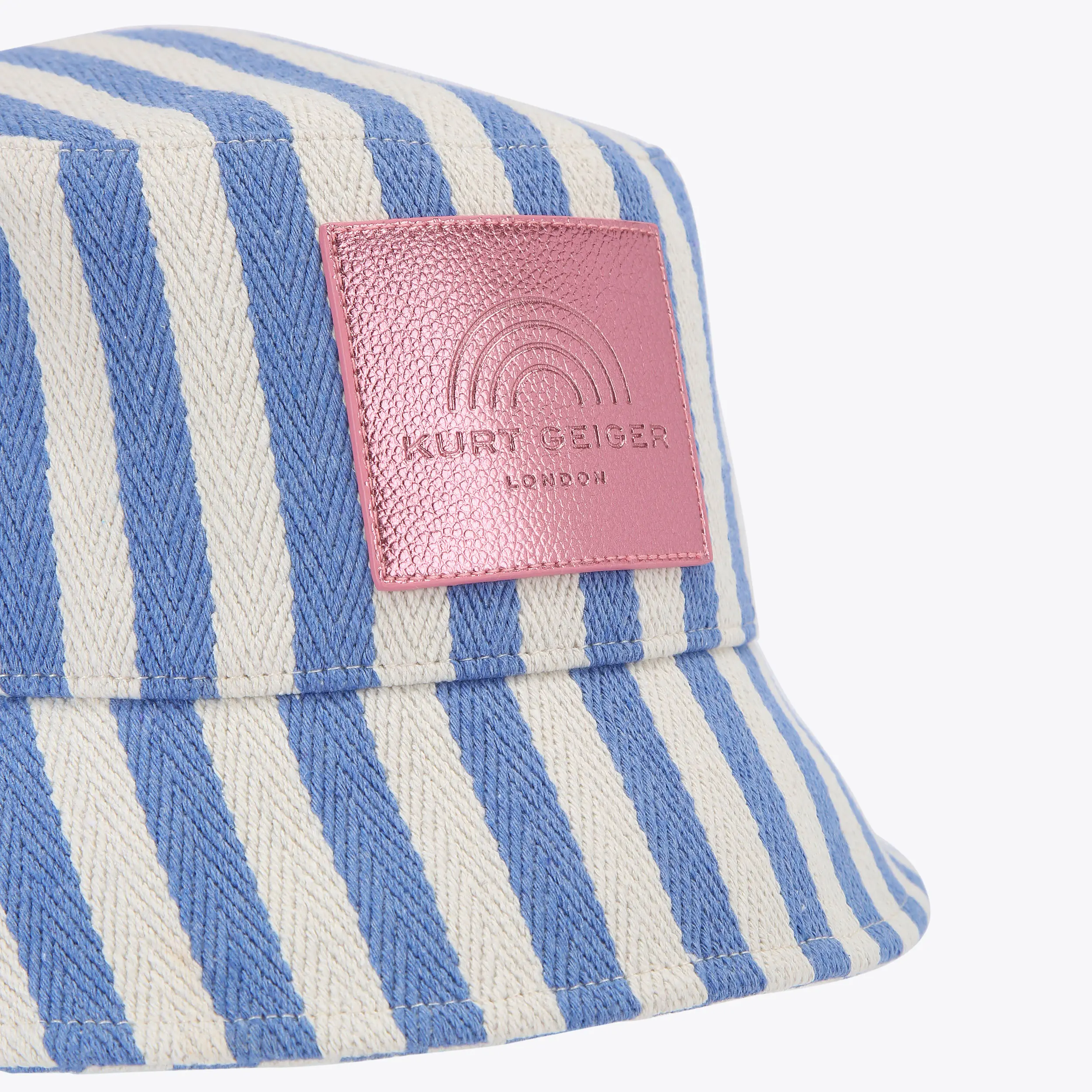 7710-southbank-bucket-hat-1.webp