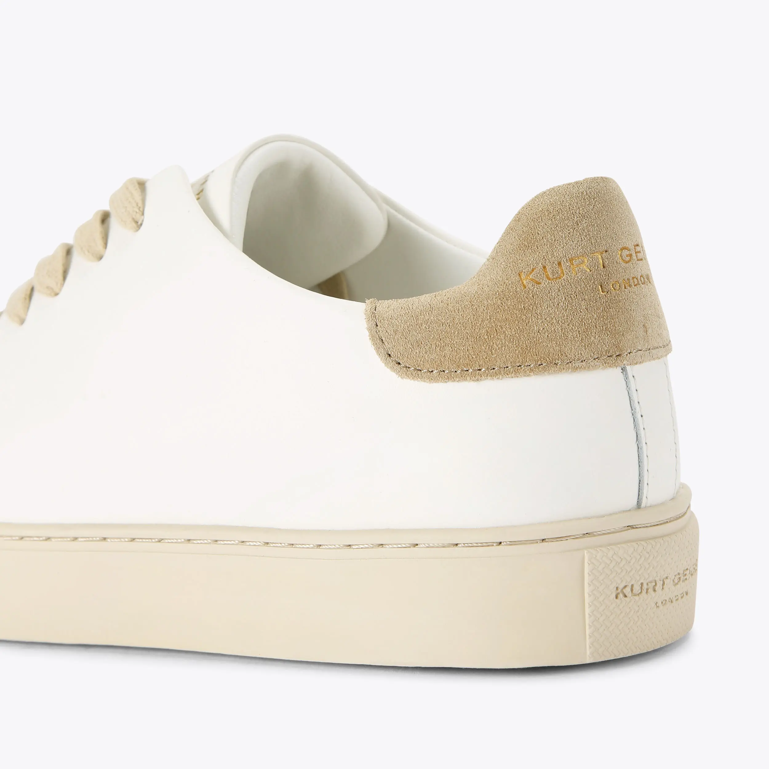 8126-lennon-sneaker-1.webp