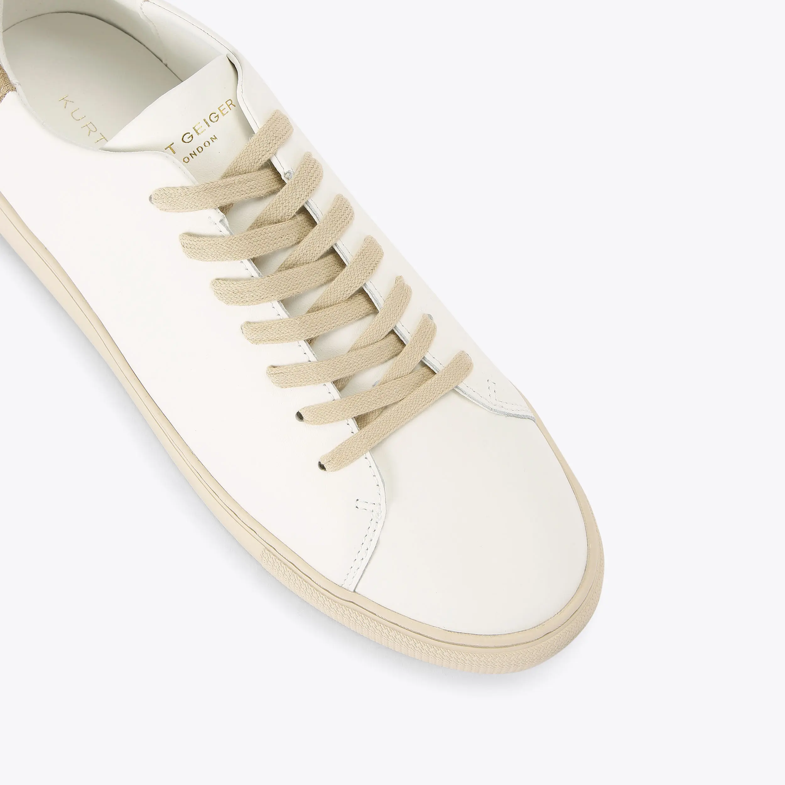 8126-lennon-sneaker-1.webp