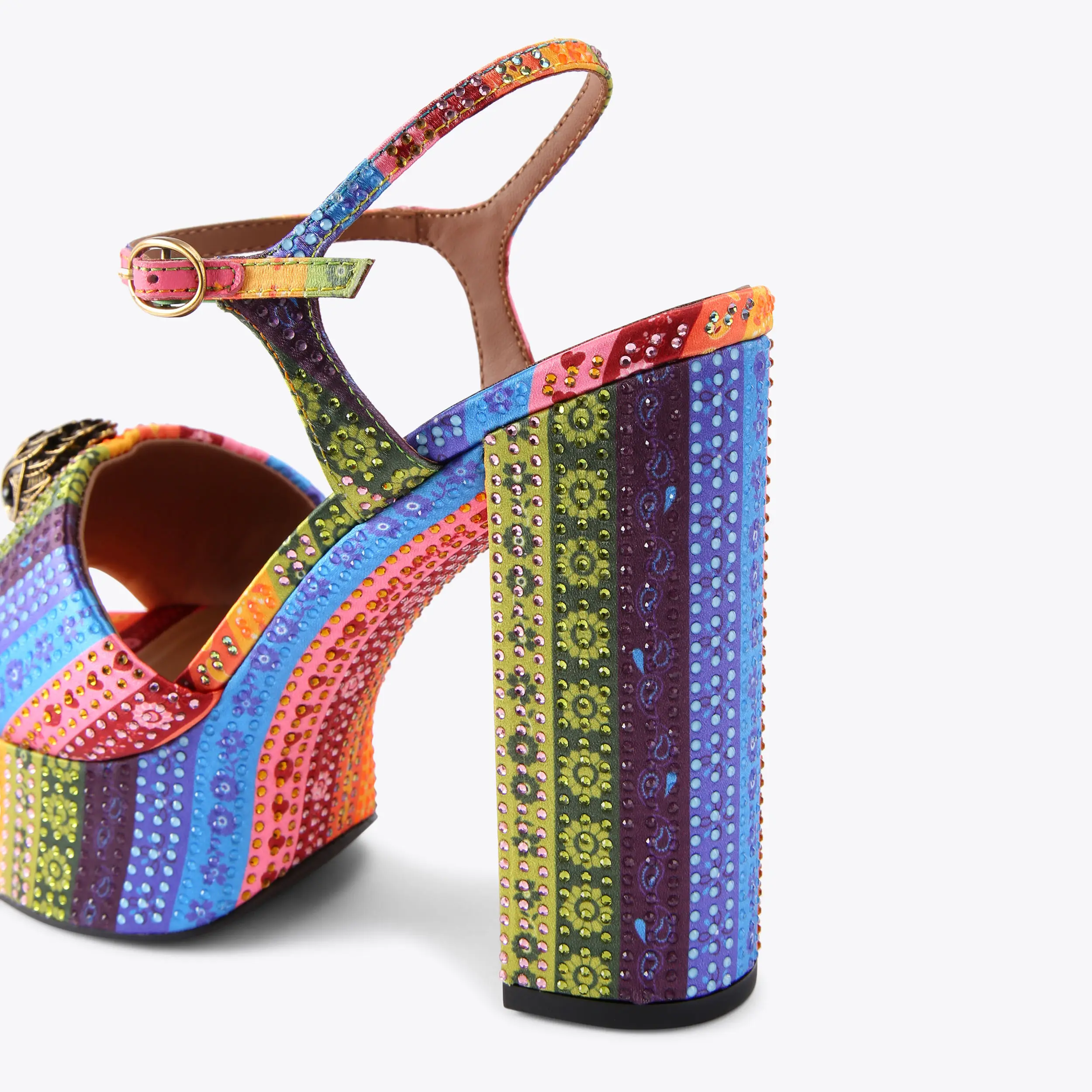 8613-kensington-platform-heel-1.webp