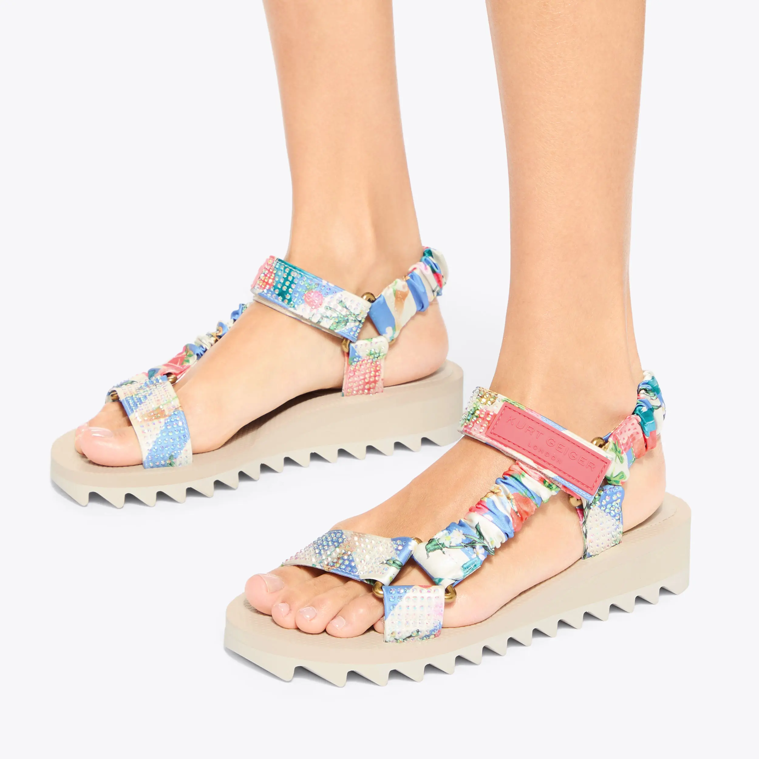 9711-orion-sandal-1.webp