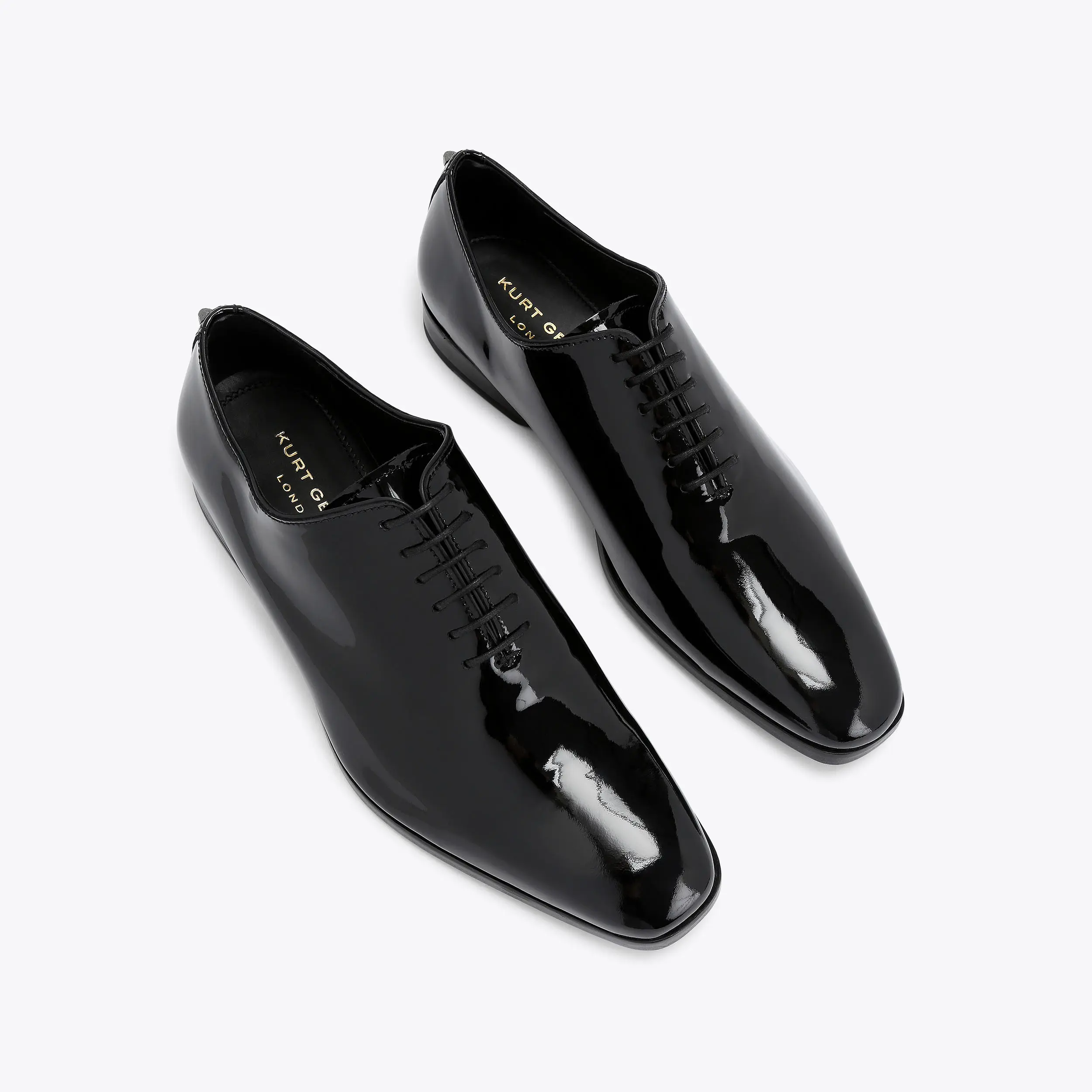 9920-logan-oxford-brogue-1.webp